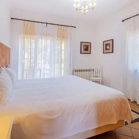 Maravilhoso T1 D'el Rey * Amoreira (Leiria)